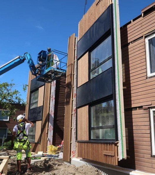installation facade envelope window